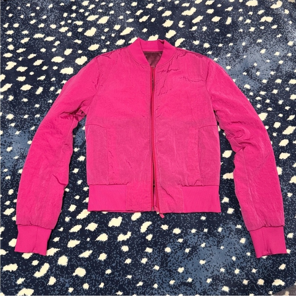 Lululemon Ripened Raspberry NonStop Bomber Reversible Jacket. Size 2 - Picture 2 of 10